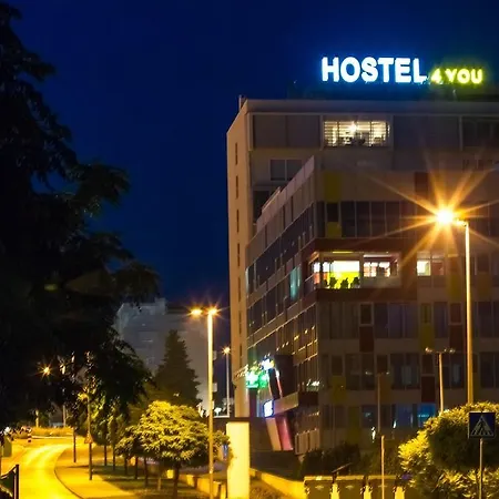 Dentex 4 Hostel *